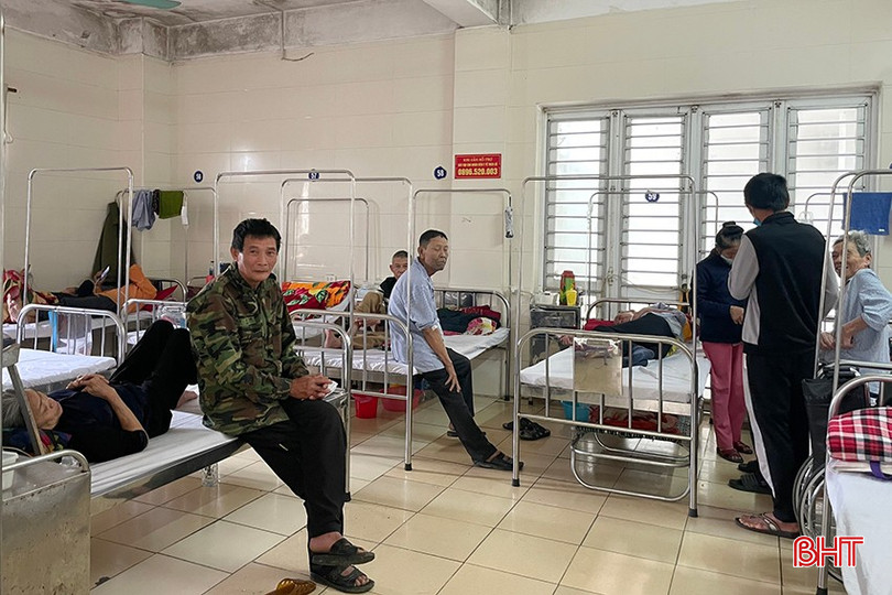 Nhiều cơ sở khám bệnh, chữa bệnh trên địa bàn có công suất giường bệnh thực kê cao hơn so với giường bệnh kế hoạch. bqbht_br_z6395167359610-b4e6b6b0752ad4f4ffb0ab5854d0d7ec.jpg