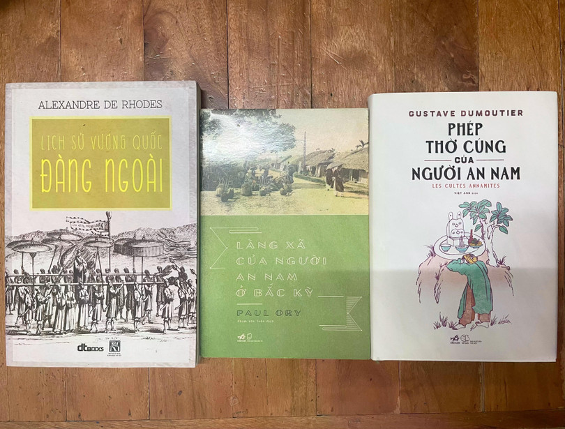 Một số tác phẩm có những ghi chép về Tết cổ truyền của người Việt xưa. Ảnh: MC.