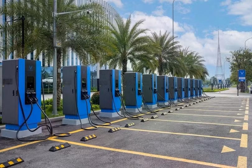 Trạm sạc VinFast phủ sóng khắp nơi.