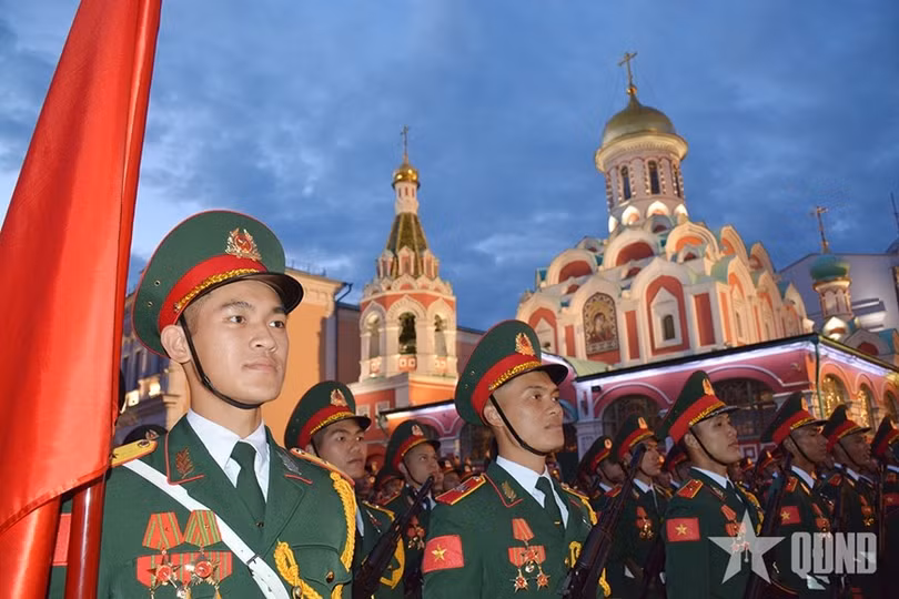 Chuẩn bị cho buổi sơ duyệt.