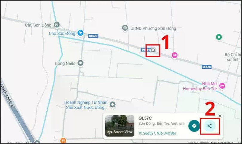 Trên bản đồ, nhấp vào biểu tượng màu xanh đại diện cho vị trí của bạn, sau đó chọn Chia sẻ.