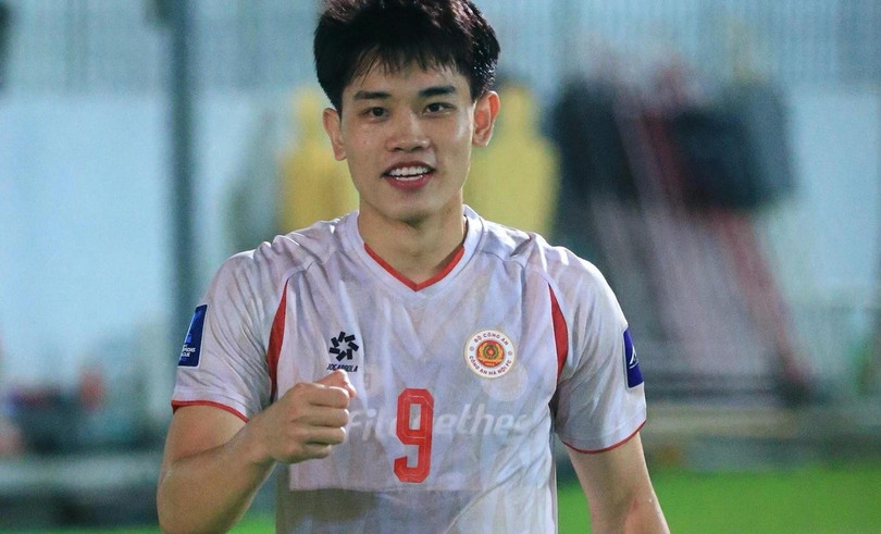 Đình Bắc chưa có bàn thắng nào tại V.League mùa này.