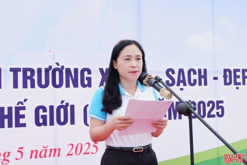 Phó Chủ tịch Hội LHPN tỉnh Trương Thị Lượng phát biểu tại buổi lễ. lj9iaw.jpg