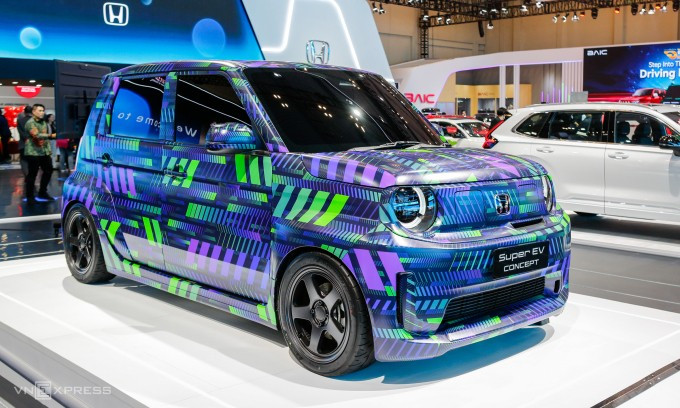 Honda Super EV Concept trưng bày tại triển lãm ôtô quốc tế Indonesia (GIIAS) 2025 ngày 23/7. Ảnh: Lương Dũng Honda Super EV Concept trưng bày tại triển lãm ôtô quốc tế Indonesia (GIIAS) 2025 ngày 23/7. Ảnh: Lương Dũng