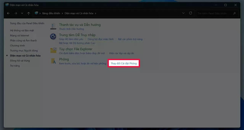 Ở phía bên phải, nhấn Cài đặt phông chữ.