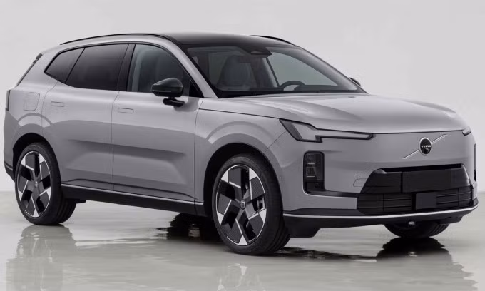 Xe plug-in hybrid Volvo XC70 mới. Ảnh: Volvo