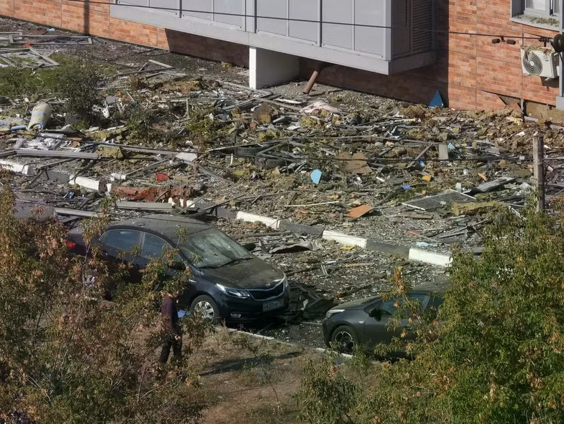 Một khu dân cư gần thủ đô Moscow bị trúng không kích hồi tháng 9/2024. (Ảnh: Getty Images)