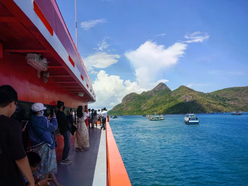 Một hãng tàu khai thác tuyến đường thủy từ TP.HCM - Côn Đảo, song phải ngưng vận hành sau 3 tháng vận hành. Ảnh: Linh Huỳnh.