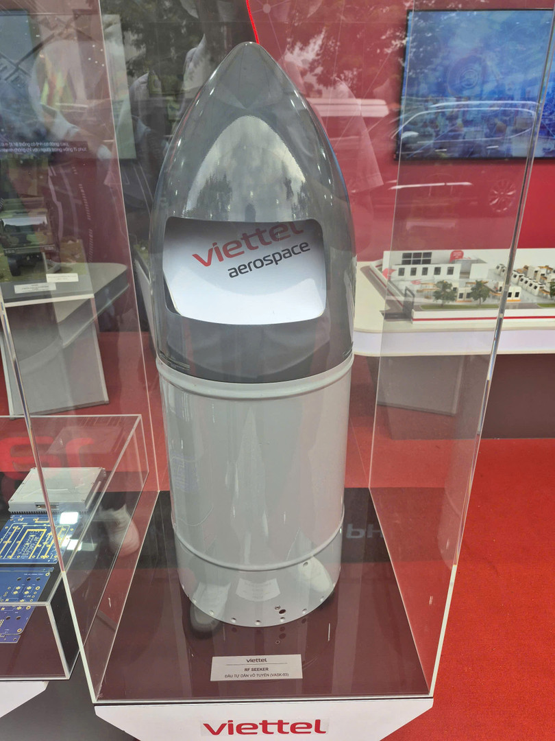 Đầu tự dẫn vô tuyến 7de41d5d367ebc20e56f-31.jpg