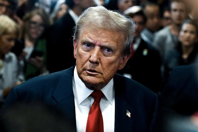 Dù được huỷ bỏ 2 cáo buộc song ông Trump vẫn đang đối mặt với 8 cáo buộc khác. Ảnh: New York Times. Dù được huỷ bỏ 2 cáo buộc song ông Trump vẫn đang đối mặt với 8 cáo buộc khác. Ảnh: New York Times.