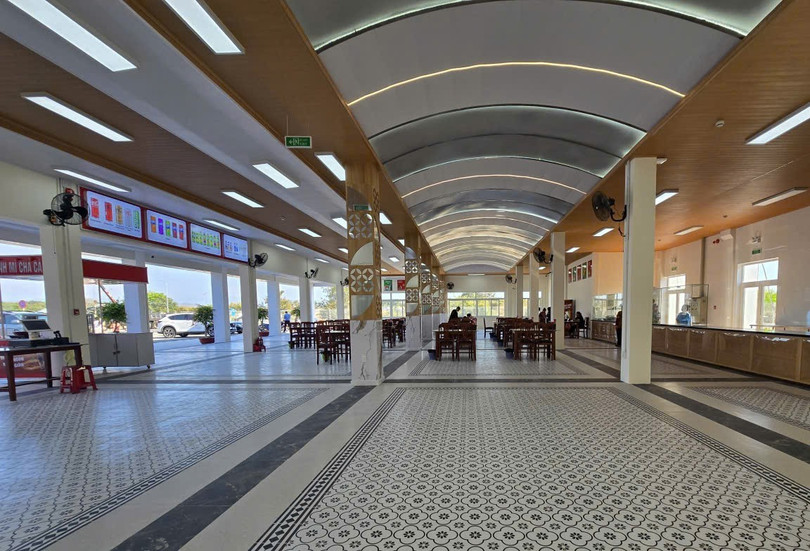 Trạm dừng nghỉ tại Km205+092 trên cao tốc Vĩnh Hảo - Phan Thiết vừa được đưa vào khai thác từ cuối tháng 1 năm nay. Ảnh: DRVN.