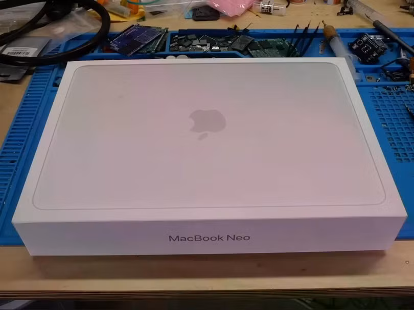 Apple cho biết bao bì sản phẩm của hãng hoàn toàn không còn chất liệu nhựa. Ảnh: Medium.