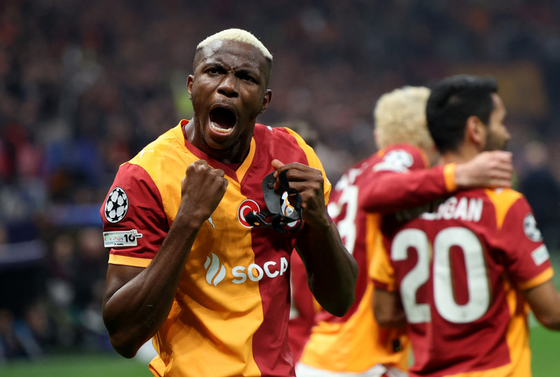 Galatasaray cho thấy sự khó chịu khi được chơi trên sân nhà. Galatasaray cho thấy sự khó chịu khi được chơi trên sân nhà.
