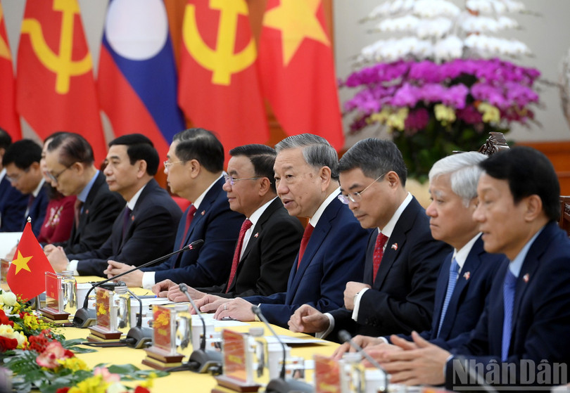 Tổng Bí thư Tô Lâm phát biểu tại hội đàm với Tổng Bí thư, Chủ tịch nước Lào Thongloun Sisoulith.