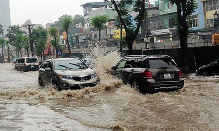 Nếu không cần thiết, không nên lái xe giữa lúc siêu bão Yagi đổ bộ. (Ảnh minh họa). Nếu không cần thiết, không nên lái xe giữa lúc siêu bão Yagi đổ bộ. (Ảnh minh họa).