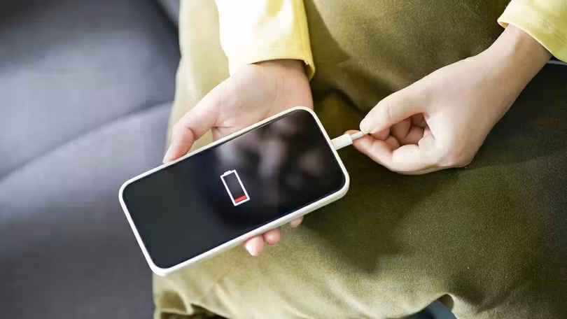 Cách sửa lỗi pin điện thoại bị tụt nhanh khi không sử dụng .