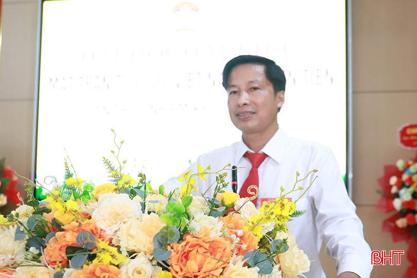 Chủ tịch Ủy ban MTTQ xã Sơn Tiến Phạm Đình Vượng phát biểu khai mạc đại hội. bqbht_br_img-0045.jpg
