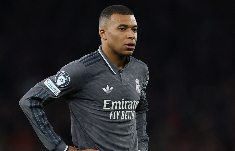 Real Madrid nhận trái đắng tại Emirates. Real Madrid nhận trái đắng tại Emirates.