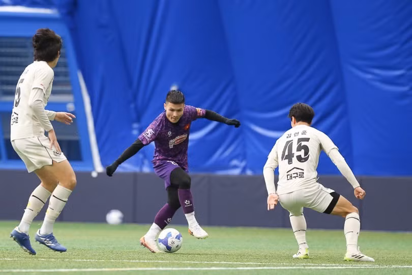 Chiều 29/11, tuyển Việt Nam đã có chiến thắng 2 - 0 trong trận giao hữu với CLB Daegu. Ảnh: VFF