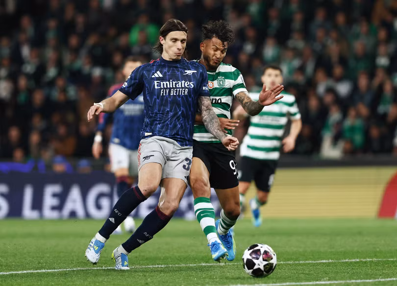 Arsenal chứng tỏ bản lĩnh.