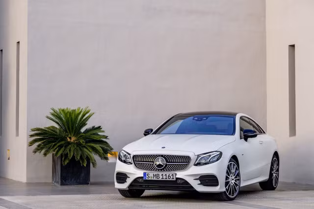 mercedes benz chinh thuc gioi thieu e class coupe moi