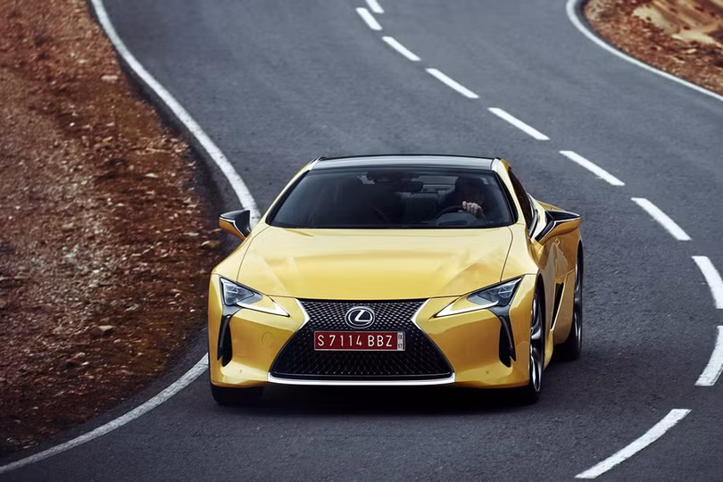 chiem nguong ve dep cua lexus lc 2017