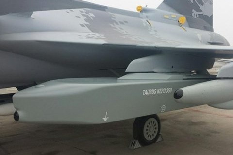 han quoc che tao 200 ten lua khong doi dat tam xa