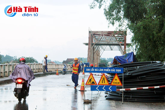 cam xe co gioi qua cau linh cam tu 18 21 12