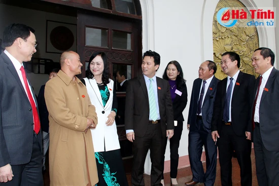 hien ke tim giai phap can co cho ke hoach phat trien nam 2017