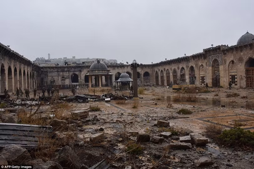 photo xot xa canh thanh duong nghin nam tuoi o aleppo tan hoang ngay tro ve