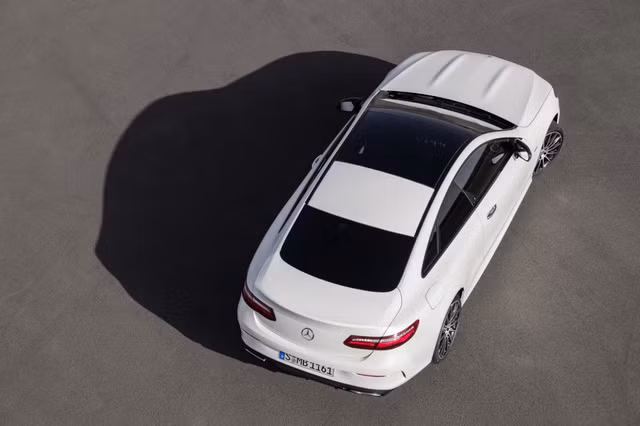 mercedes benz chinh thuc gioi thieu e class coupe moi