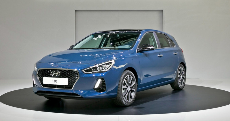 hyundai i30 hoan toan moi bat dau xuat xuong
