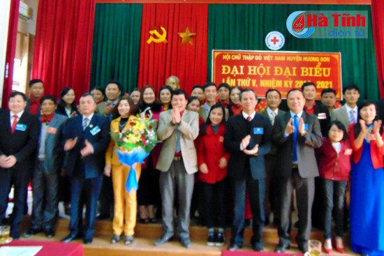 huong son 100 thon truong hoc co chi hoi chu thap do