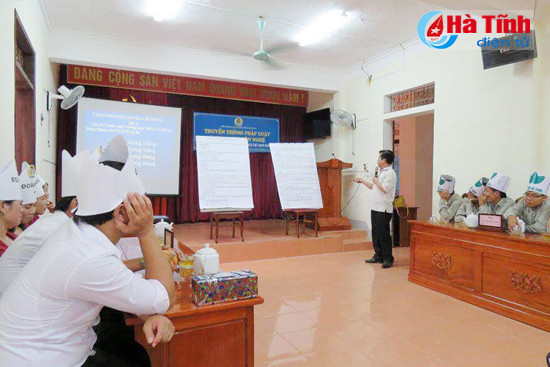dua chinh sach den voi cong nhan lao dong