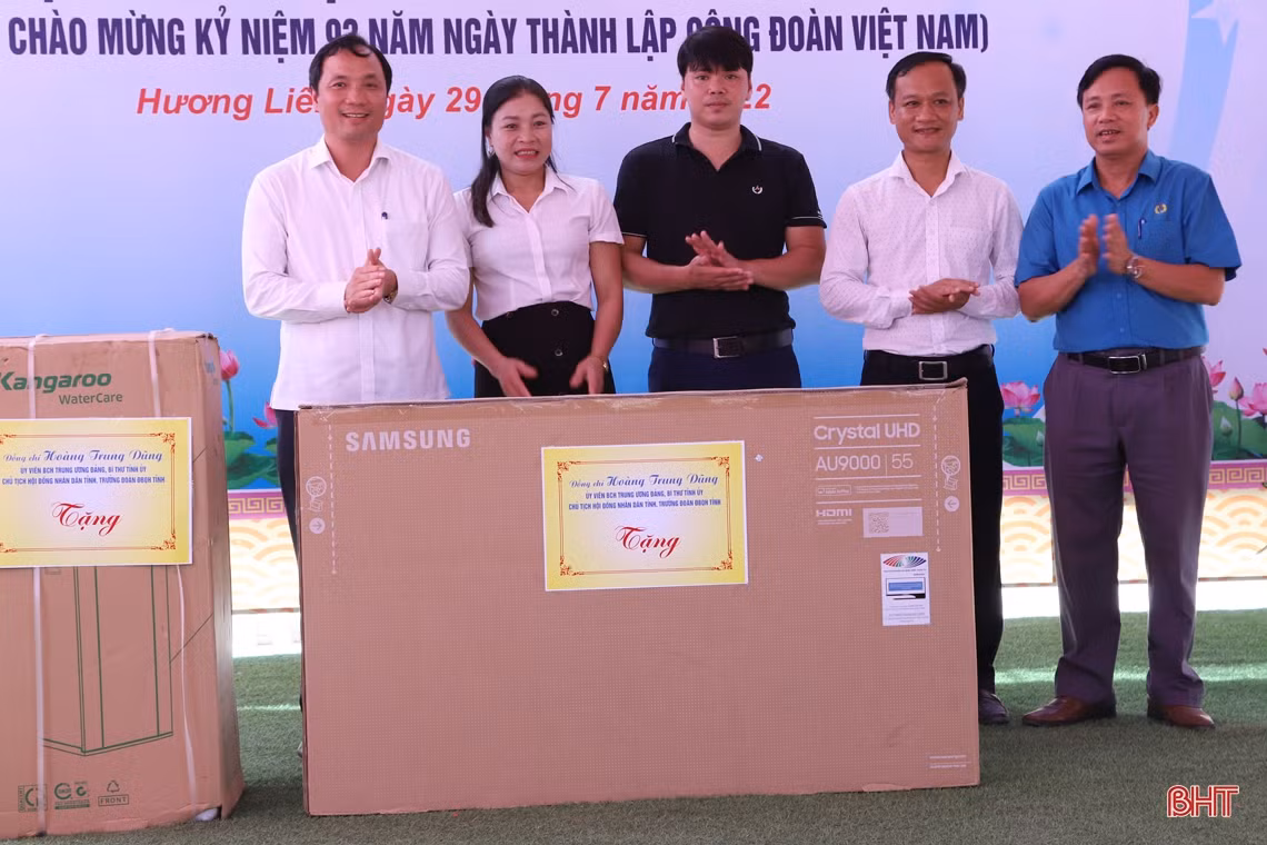 Khánh thành nhà nội trú cho cán bộ, đoàn viên xã miền núi Hương Khê