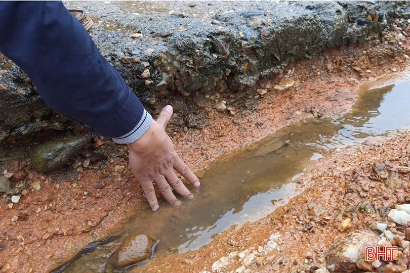 Hạ tầng giao thông yếu kém, nhiều xã ở huyện phía Nam Hà Tĩnh khó đạt chuẩn nông thôn mới