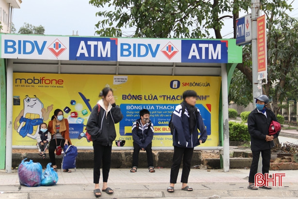 Nhiều người còn chủ quan khi đến nơi công cộng ở đô thị lớn thứ 2 Hà Tĩnh