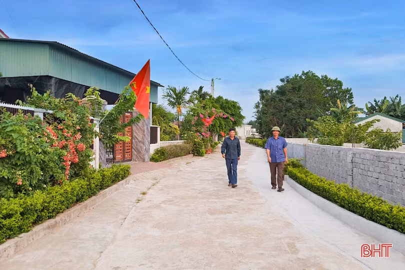 Cán bộ xã về làm lãnh đạo thôn, xây dựng các khu dân cư kiểu mẫu ở Kỳ Anh