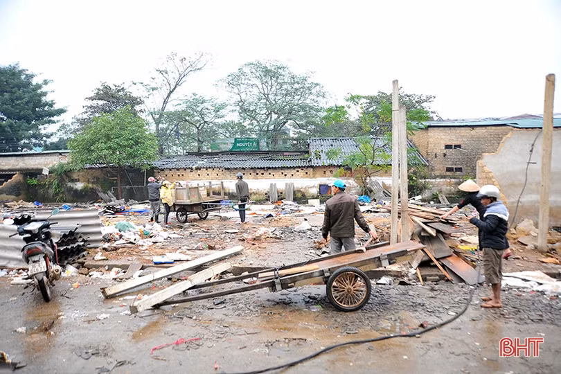 Đóng cửa chợ Sơn - Hương Khê sau gần 30 năm hoạt động