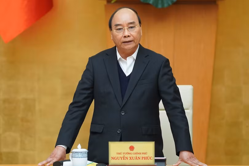 Thủ tướng Nguyễn Xuân Phúc: Tạm dừng các chuyến bay thương mại từ nước ngoài