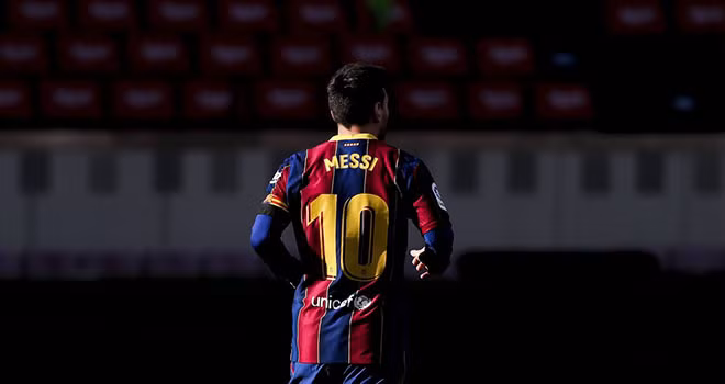 Quyền chủ tịch Barcelona đòi bán Messi, Man City mừng thầm