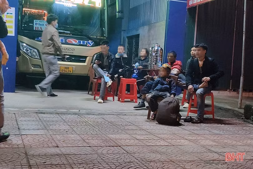 Người dân Hà Tĩnh vẫn lơ là, chủ quan phòng dịch Covid-19