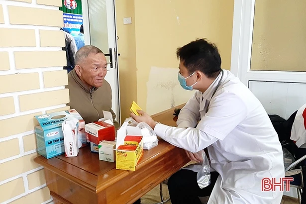 Hỗ trợ ngư dân Hà Tĩnh tích cực vươn khơi, bảo vệ chủ quyền biển, đảo