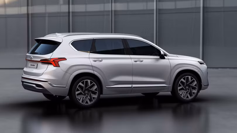Hyundai Santa Fe 2021 sẽ tăng giá bán