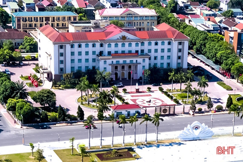 Kỳ họp thứ 18 HĐND tỉnh Hà Tĩnh: Miễn nhiệm và bầu nhiều chức danh chủ chốt, chất vấn 4 nhóm vấn đề