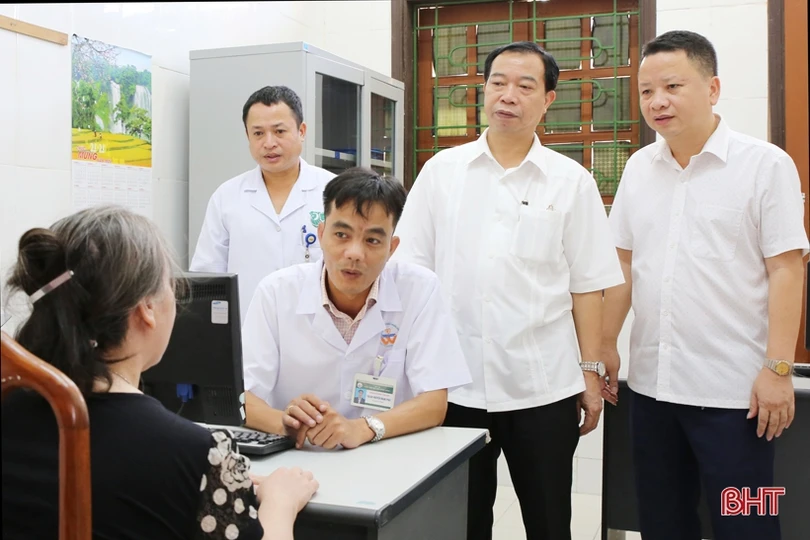 Chuyện nghề của những bác sỹ chữa bệnh tâm thần ở Hà Tĩnh