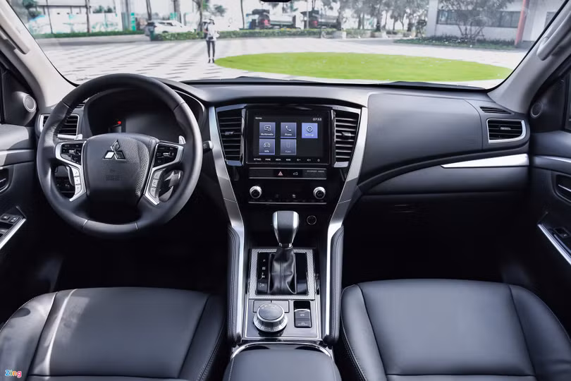 Giá lăn bánh các mẫu ôtô mới được ra mắt tại Việt Nam