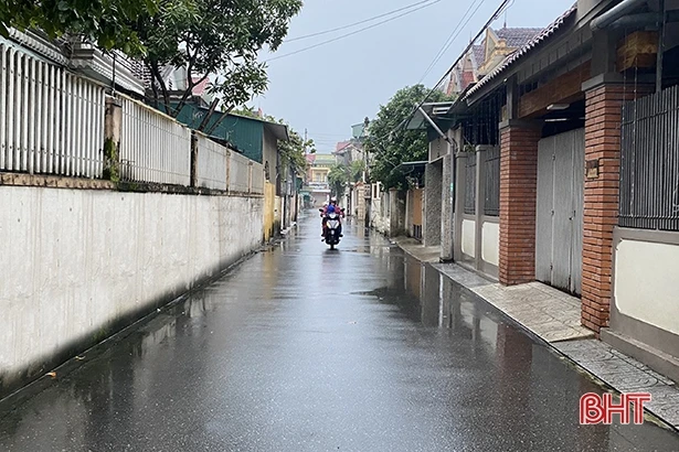 Nâng cấp, cải tạo mặt đường bằng bê tông nhựa chặt nóng