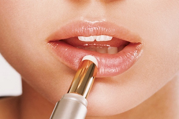 5 “thủ phạm” khiến đôi môi khô nứt nẻ mà bạn không hề nghĩ tới, mùa đông lại càng nên tránh xa