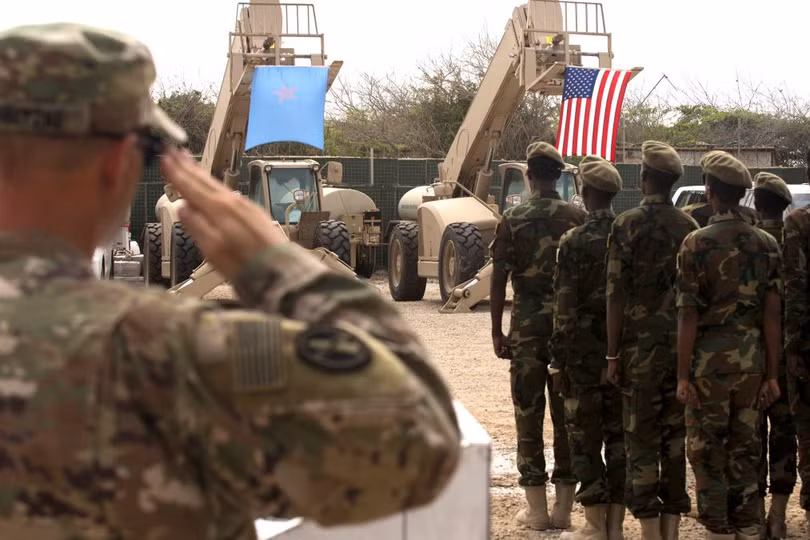 Tổng thống Mỹ ra lệnh rút gần hết binh lính ở Somalia